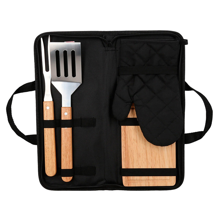 HO 152, SKIRT. Estuche portatil con utensilios para BBQ. Incluye tenedor, volteador, cuchillo, tabla y guante.